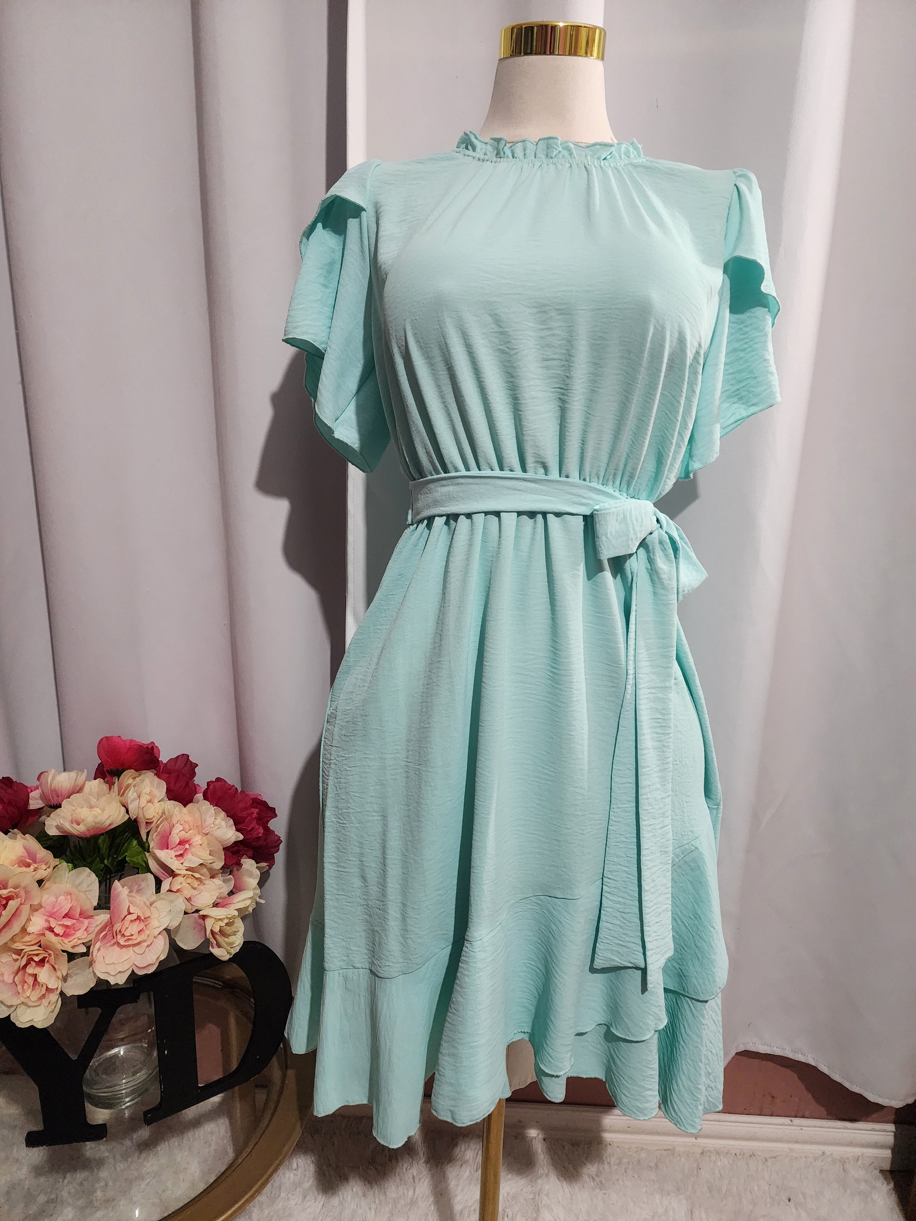 Casual Dress Woven Tulip Short Sleeve Dress - Mint