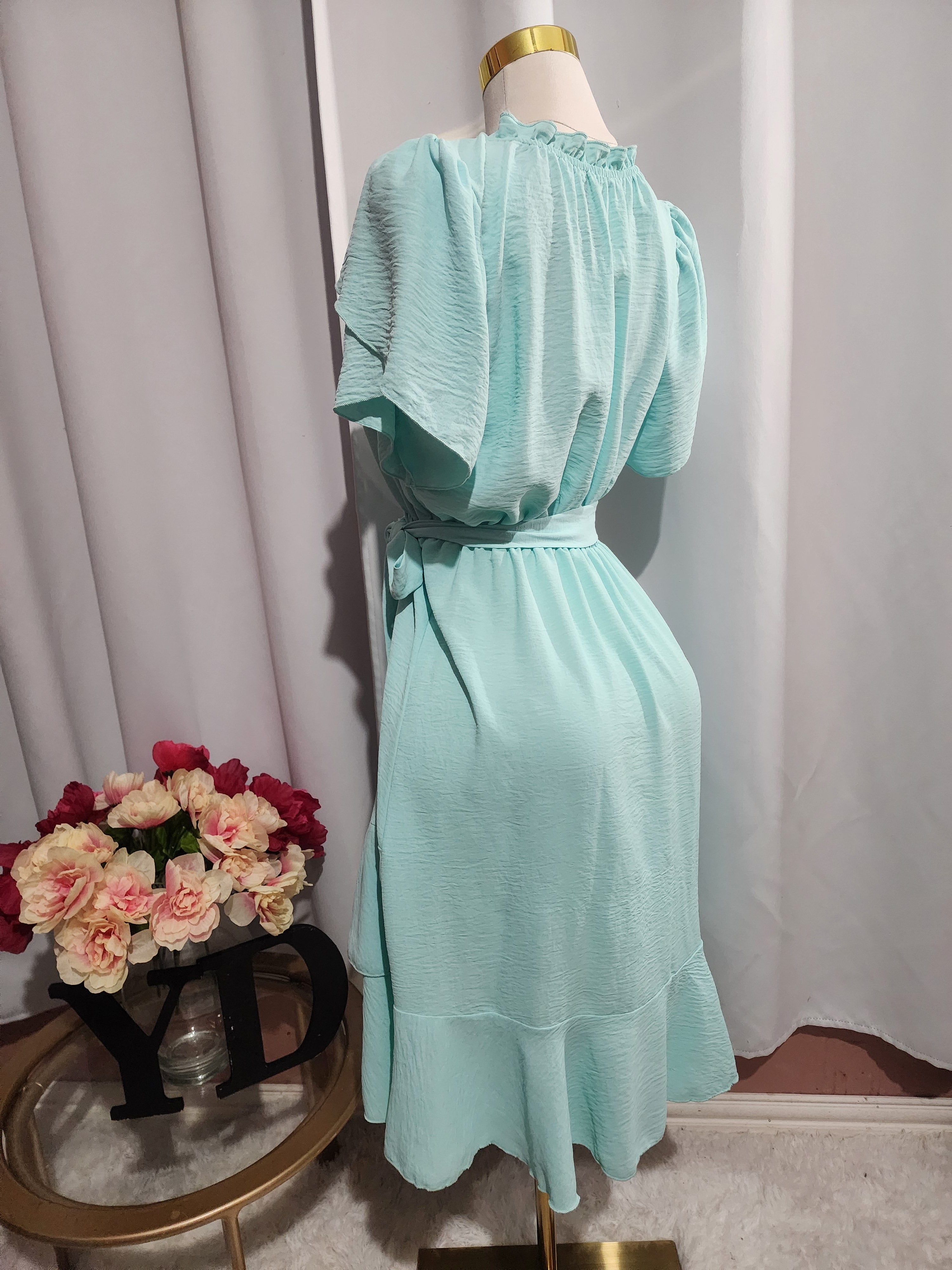Casual Dress Woven Tulip Short Sleeve Dress - Mint